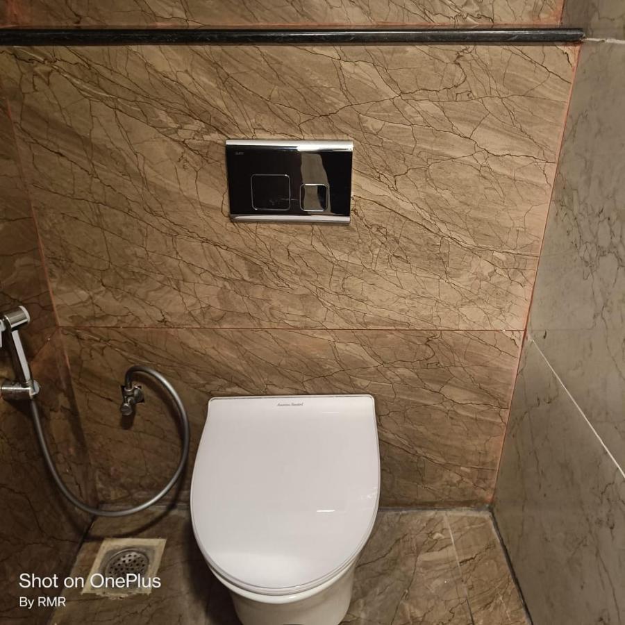 Astra Hotels & Suites Whitefield Near To Nallurahalli Metro Station And Ktpo Bangalore Esterno foto