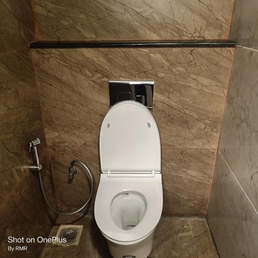 Astra Hotels & Suites Whitefield Near To Nallurahalli Metro Station And Ktpo Bangalore Esterno foto